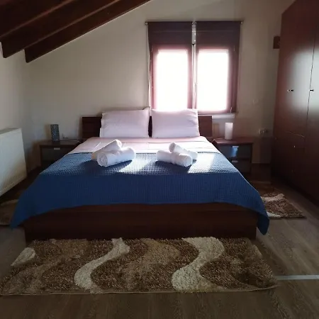 Loft Aridea Apartment Aridaia